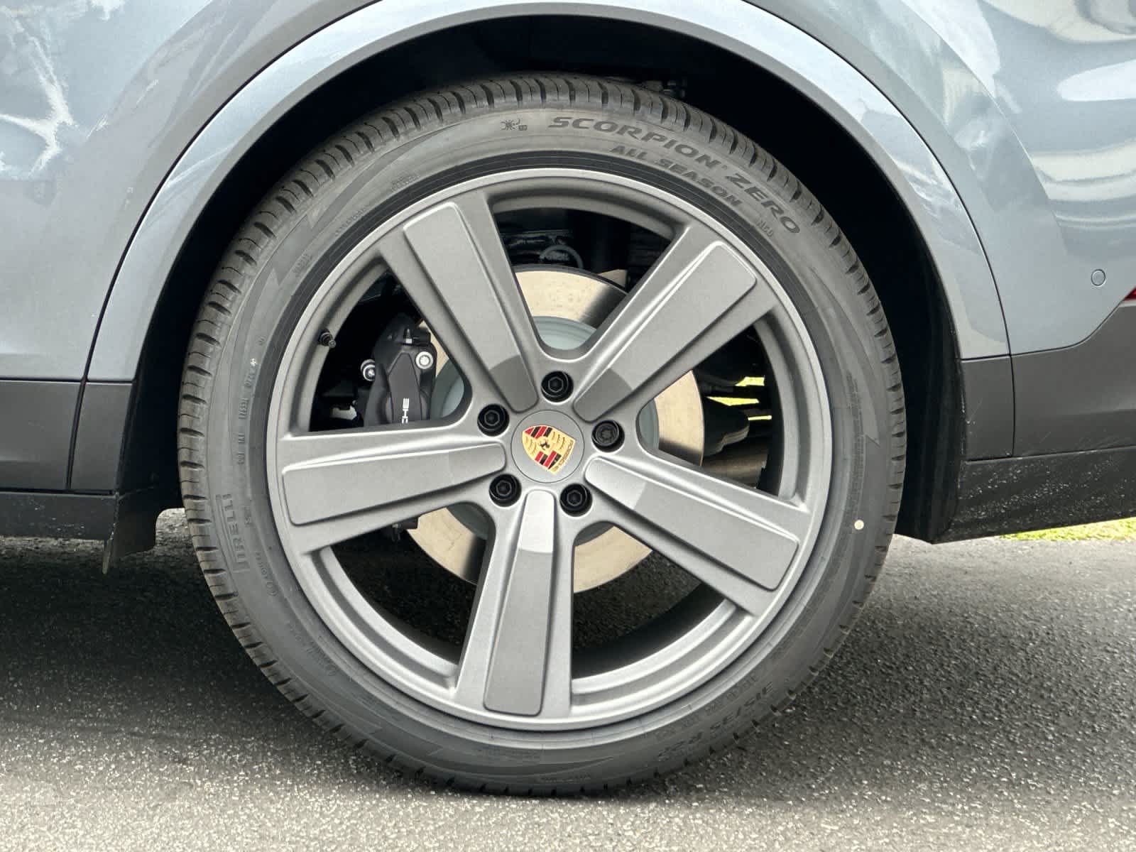 Thumbnail: 2026 Porsche Cayenne - 32