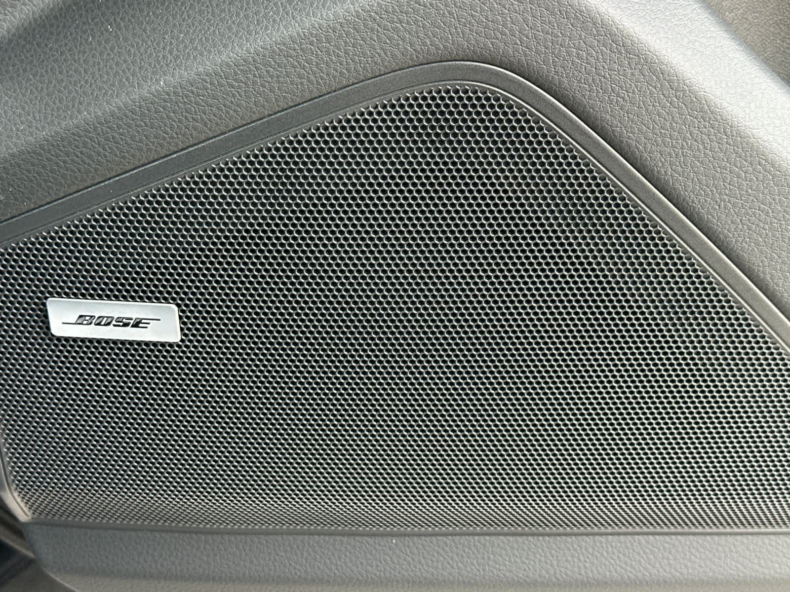 Thumbnail: 2026 Porsche Cayenne - 20