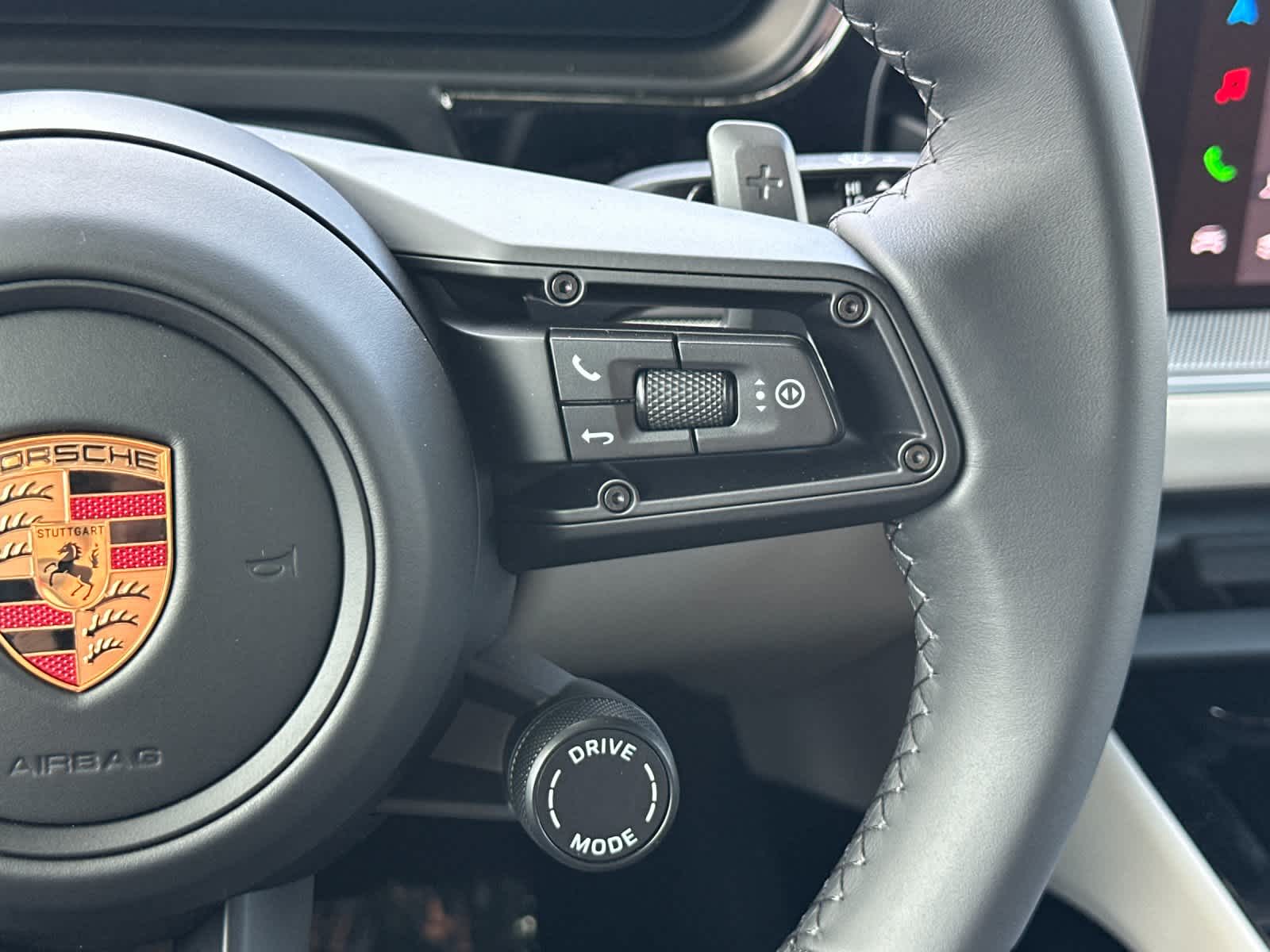 Thumbnail: 2026 Porsche Cayenne - 29