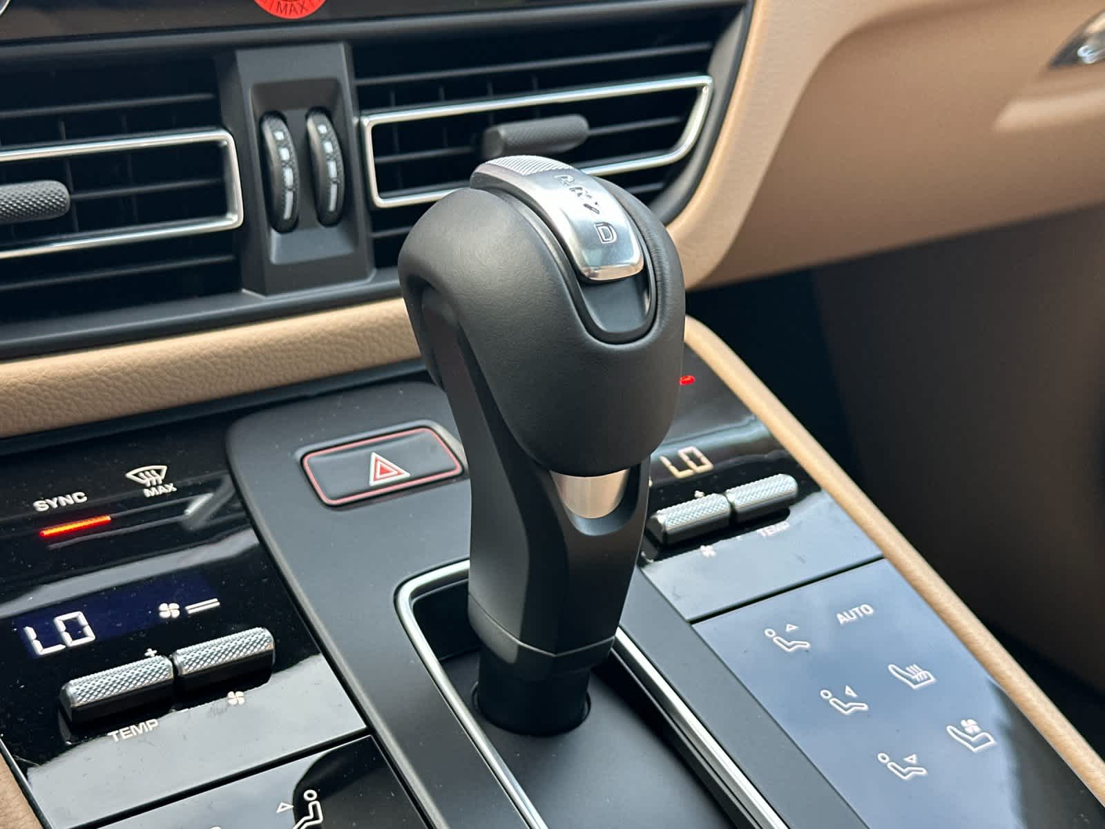 Thumbnail: 2026 Porsche Macan - 24