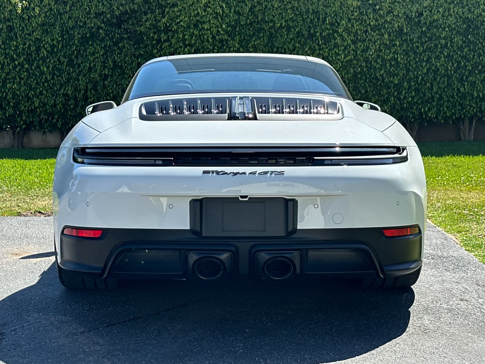 Thumbnail: 2026 Porsche 911 - 5