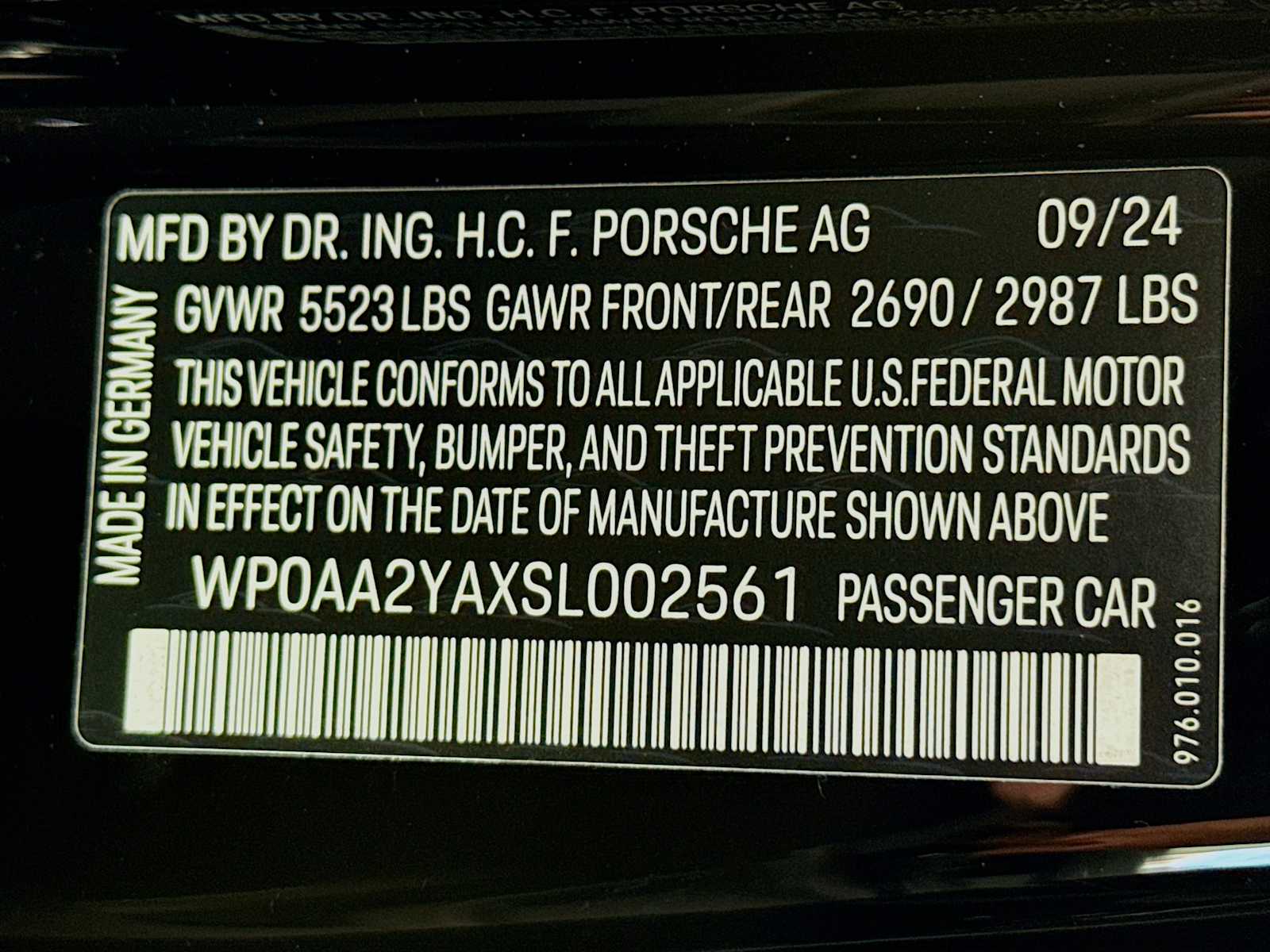 Thumbnail: 2025 Porsche Panamera - 25