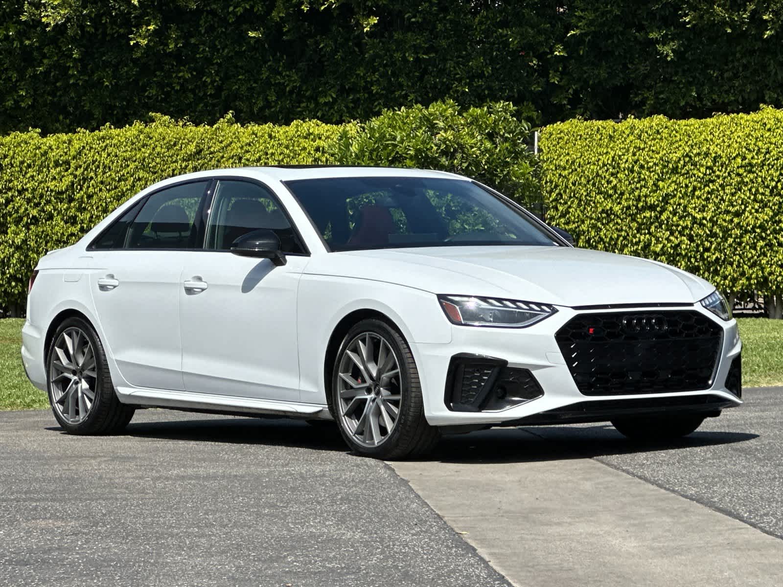 Thumbnail: 2022 Audi S4 - 10