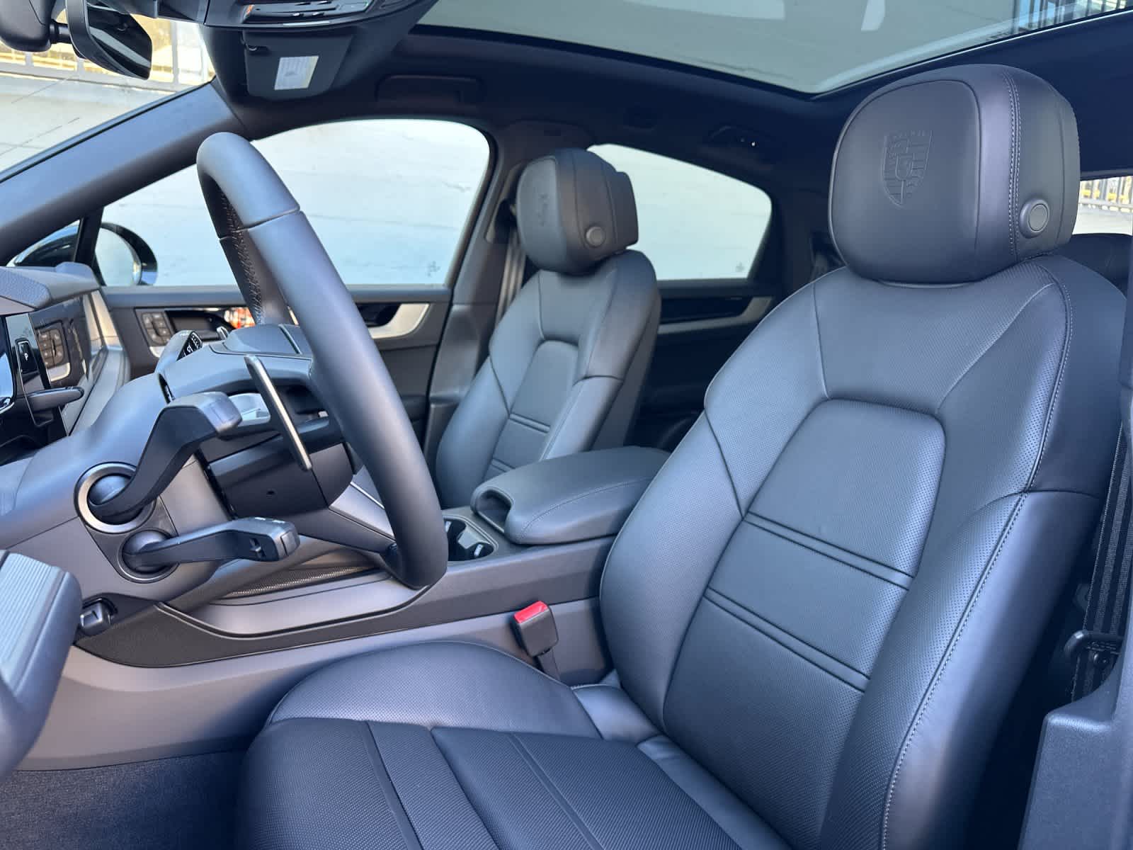 Thumbnail: 2026 Porsche Cayenne - 5