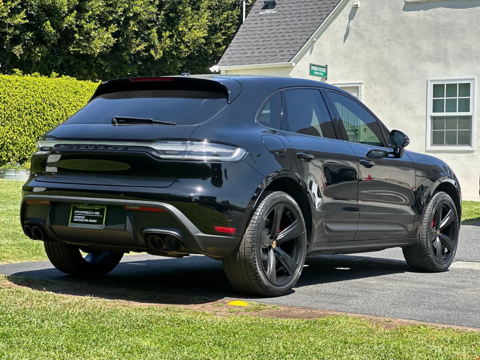 Thumbnail: 2024 Porsche Macan - 8