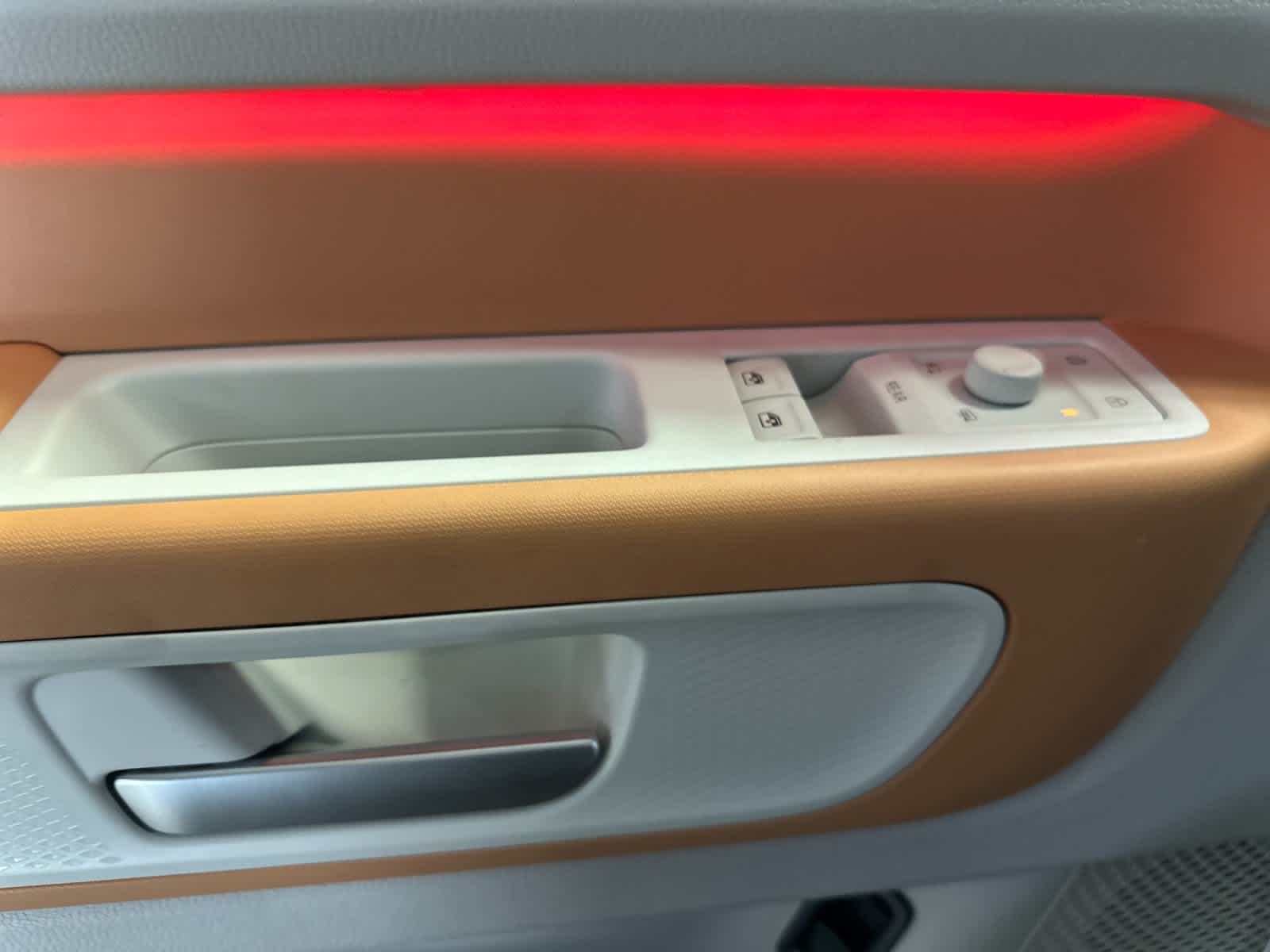 Thumbnail: 2025 Volkswagen ID.Buzz - 12