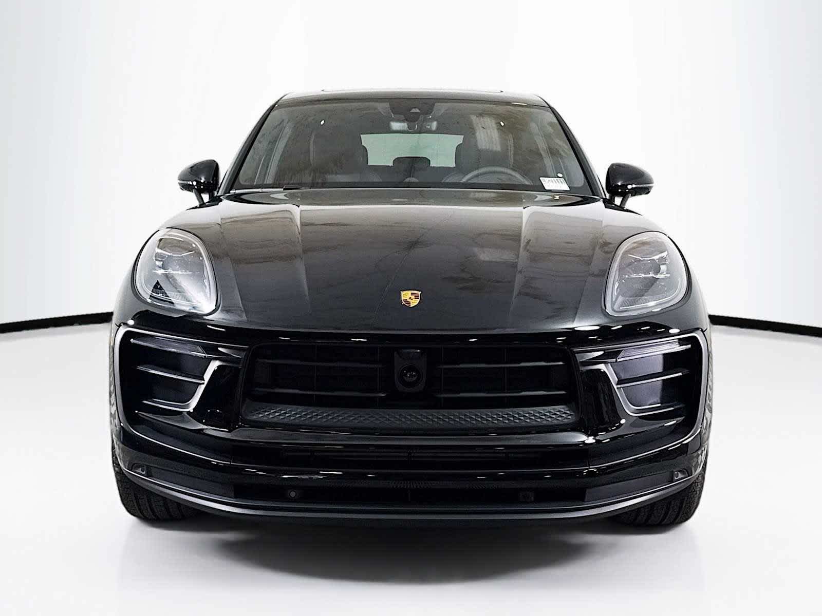 Thumbnail: 2025 Porsche Macan - 6
