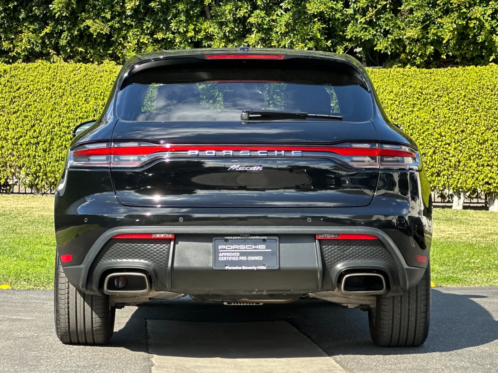 Thumbnail: 2025 Porsche Macan - 7