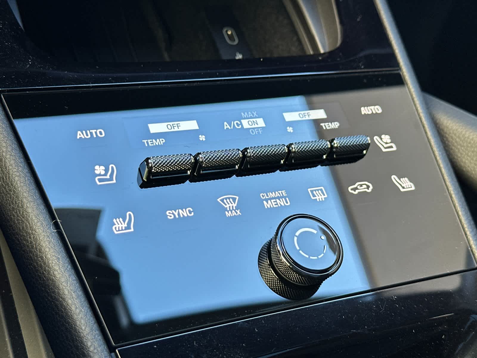 Thumbnail: 2026 Porsche Cayenne - 24