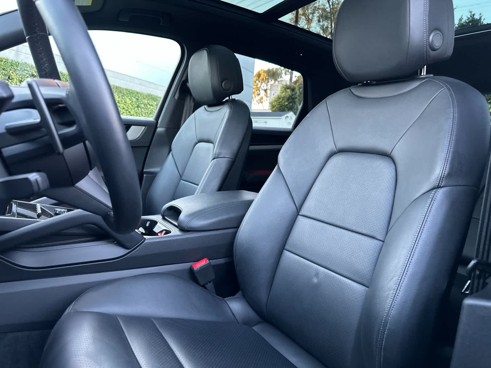 Thumbnail: 2025 Porsche Cayenne - 5