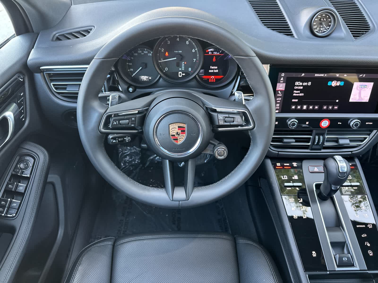 Thumbnail: 2026 Porsche Macan - 14