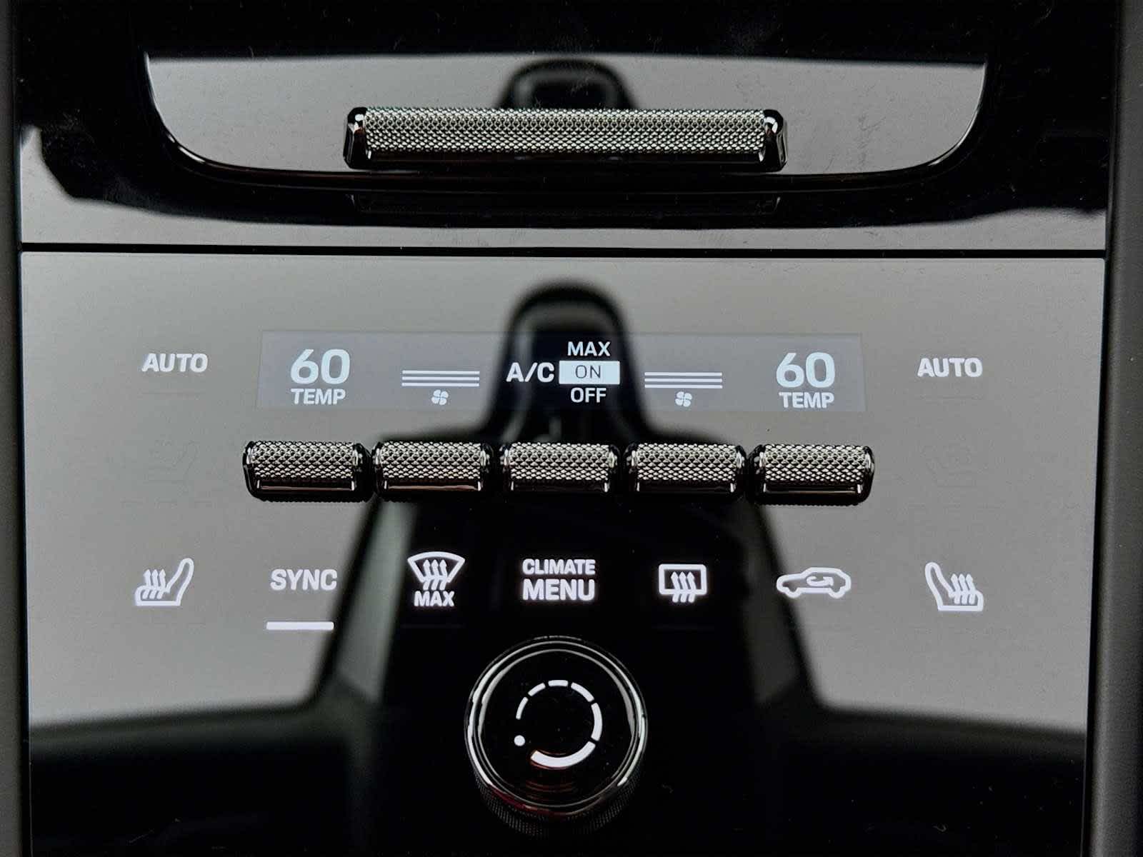 Thumbnail: 2025 Porsche Cayenne - 13