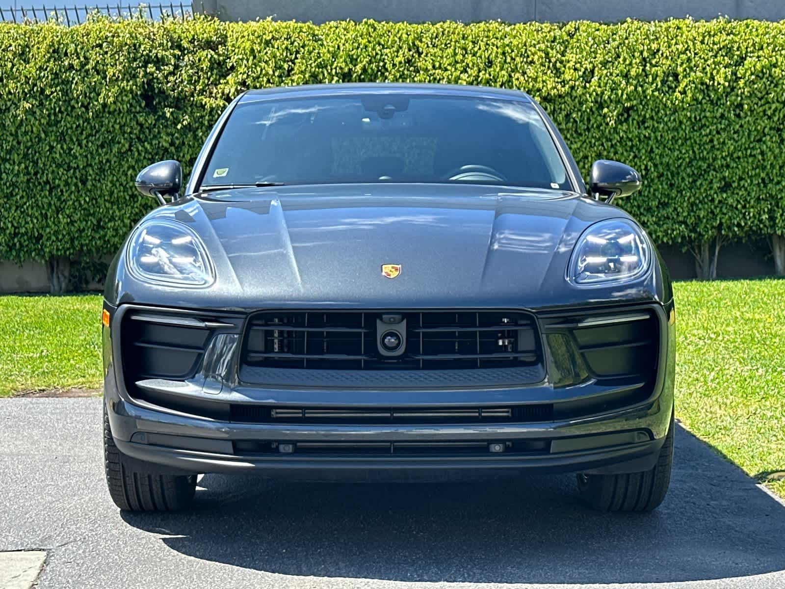 Thumbnail: 2026 Porsche Macan - 11