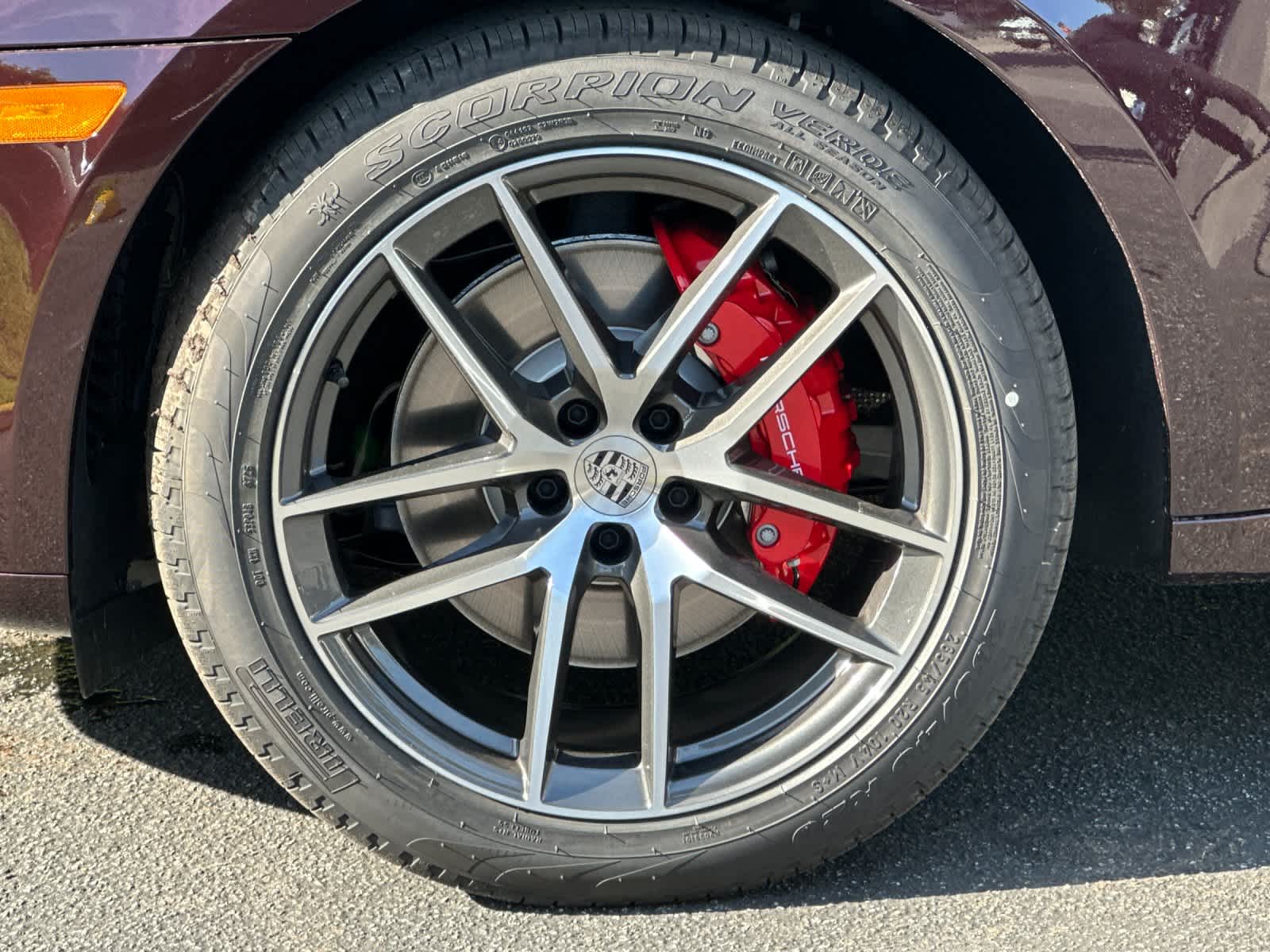 Thumbnail: 2026 Porsche Macan - 32