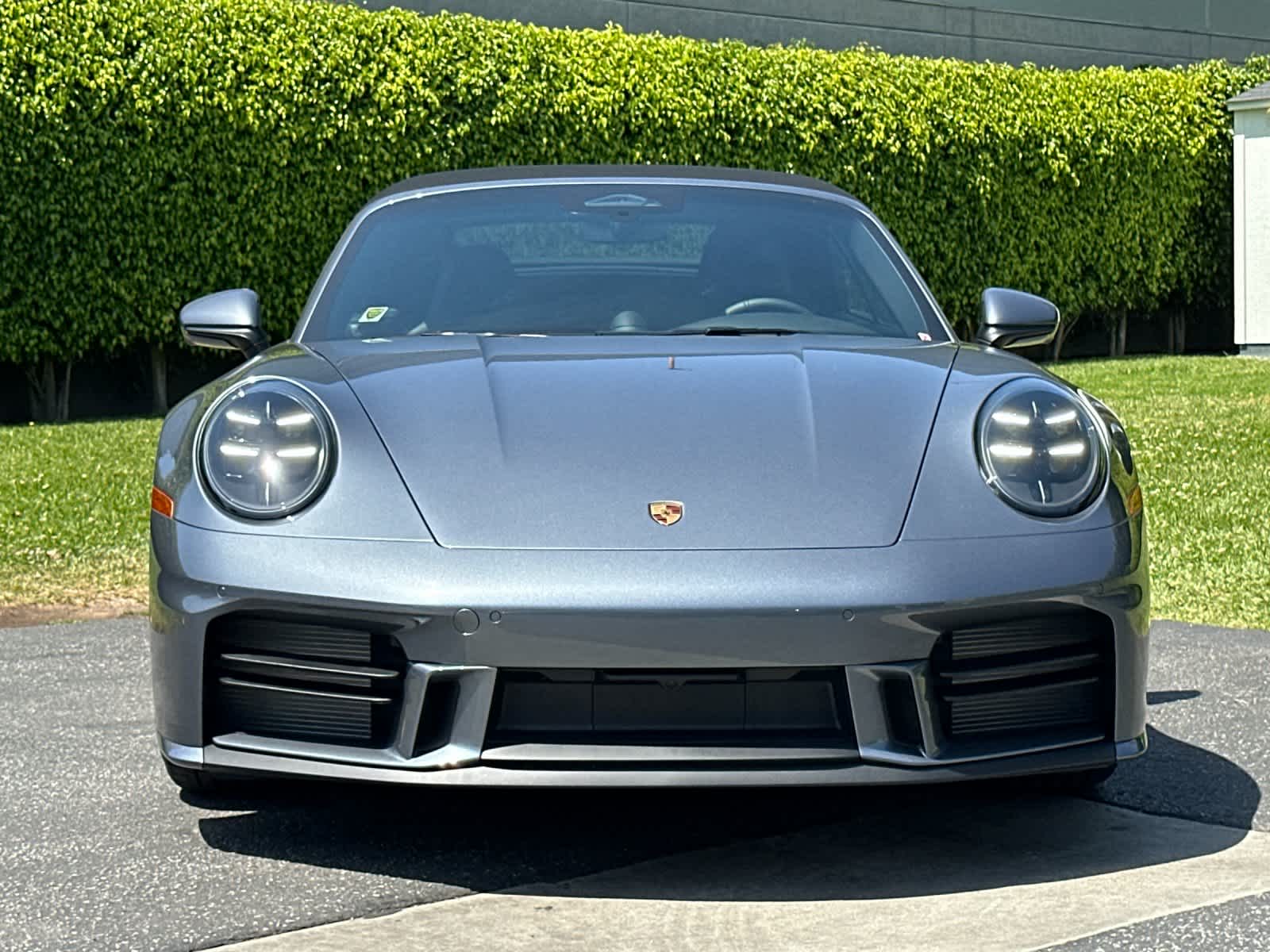 Thumbnail: 2026 Porsche 911 - 11