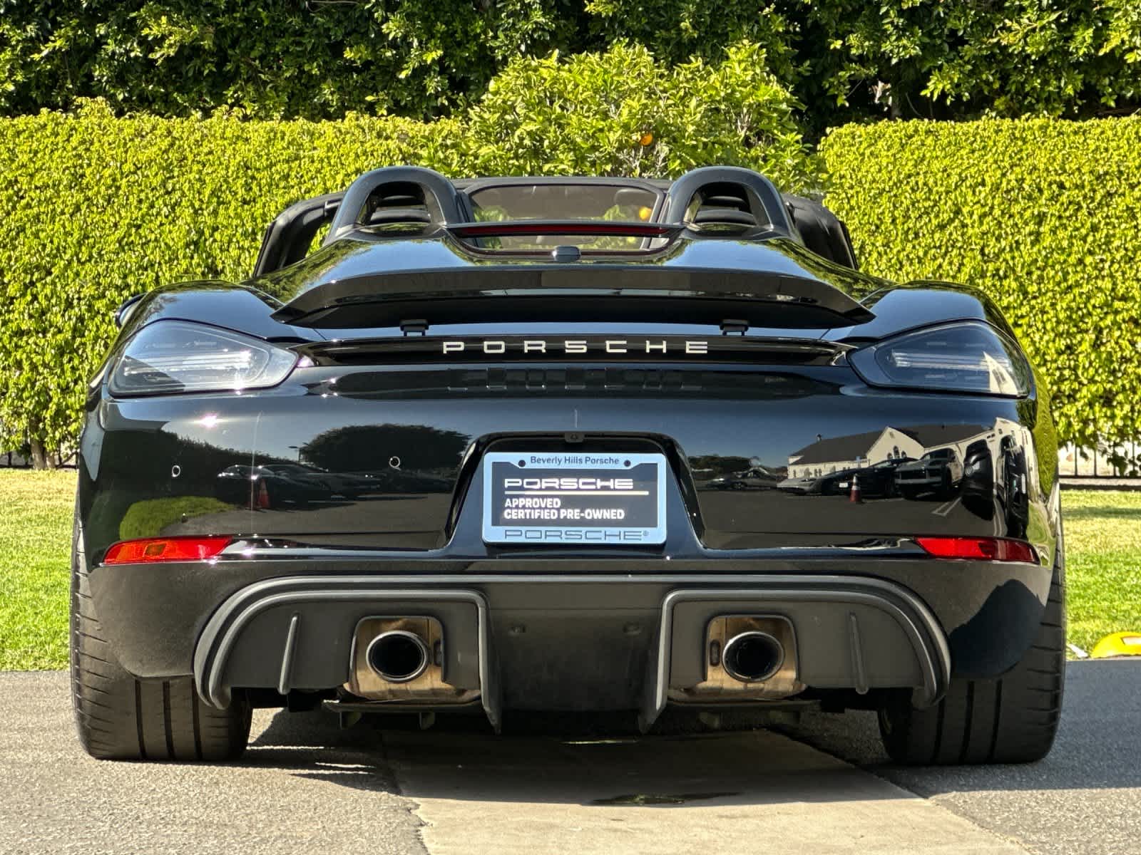 Thumbnail: 2022 Porsche  - 6