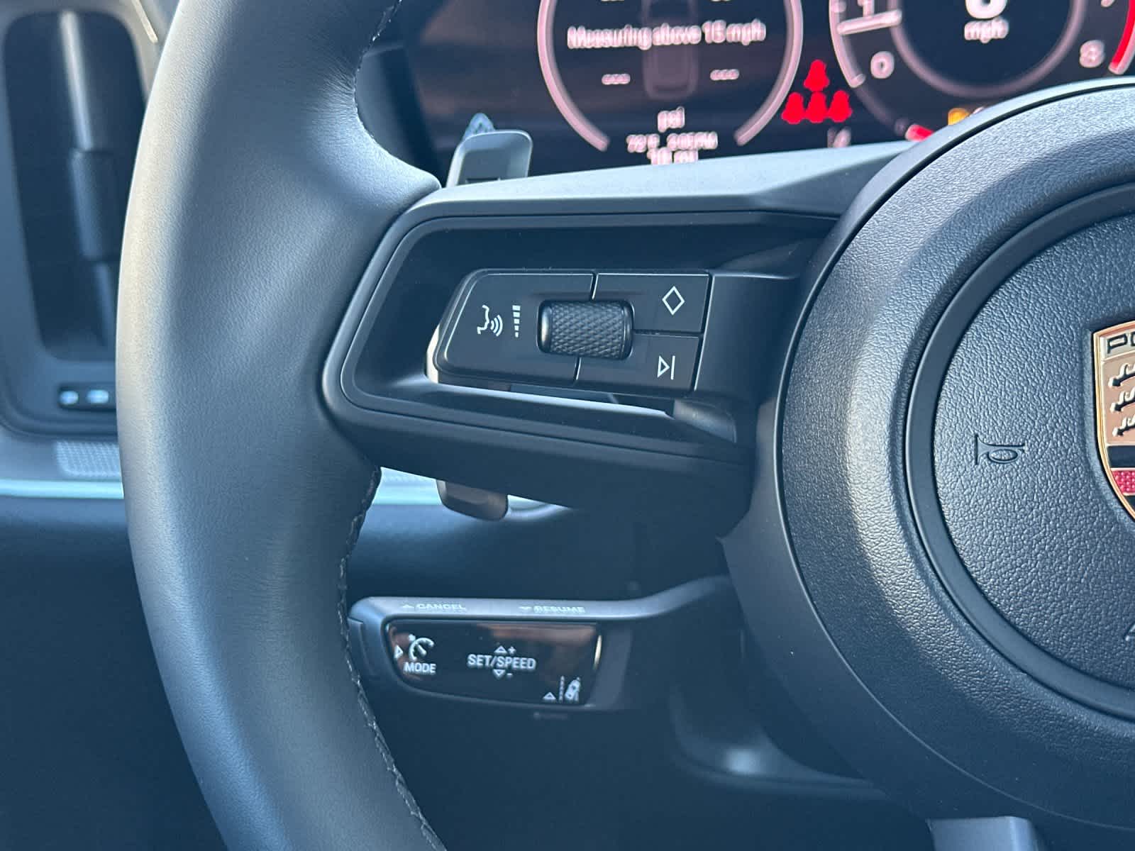 Thumbnail: 2026 Porsche Cayenne - 27