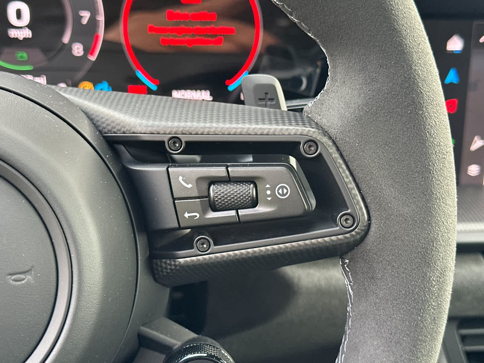 Thumbnail: 2026 Porsche 911 - 26