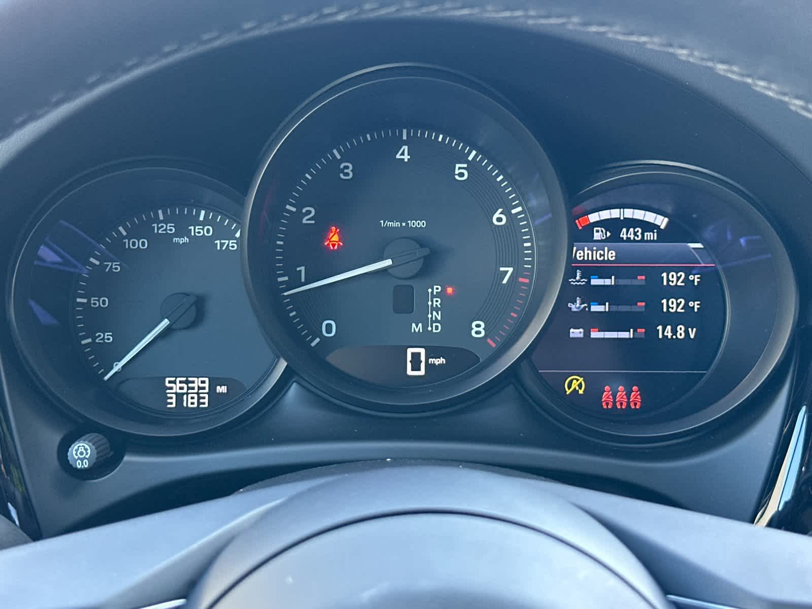 Thumbnail: 2025 Porsche Macan - 28