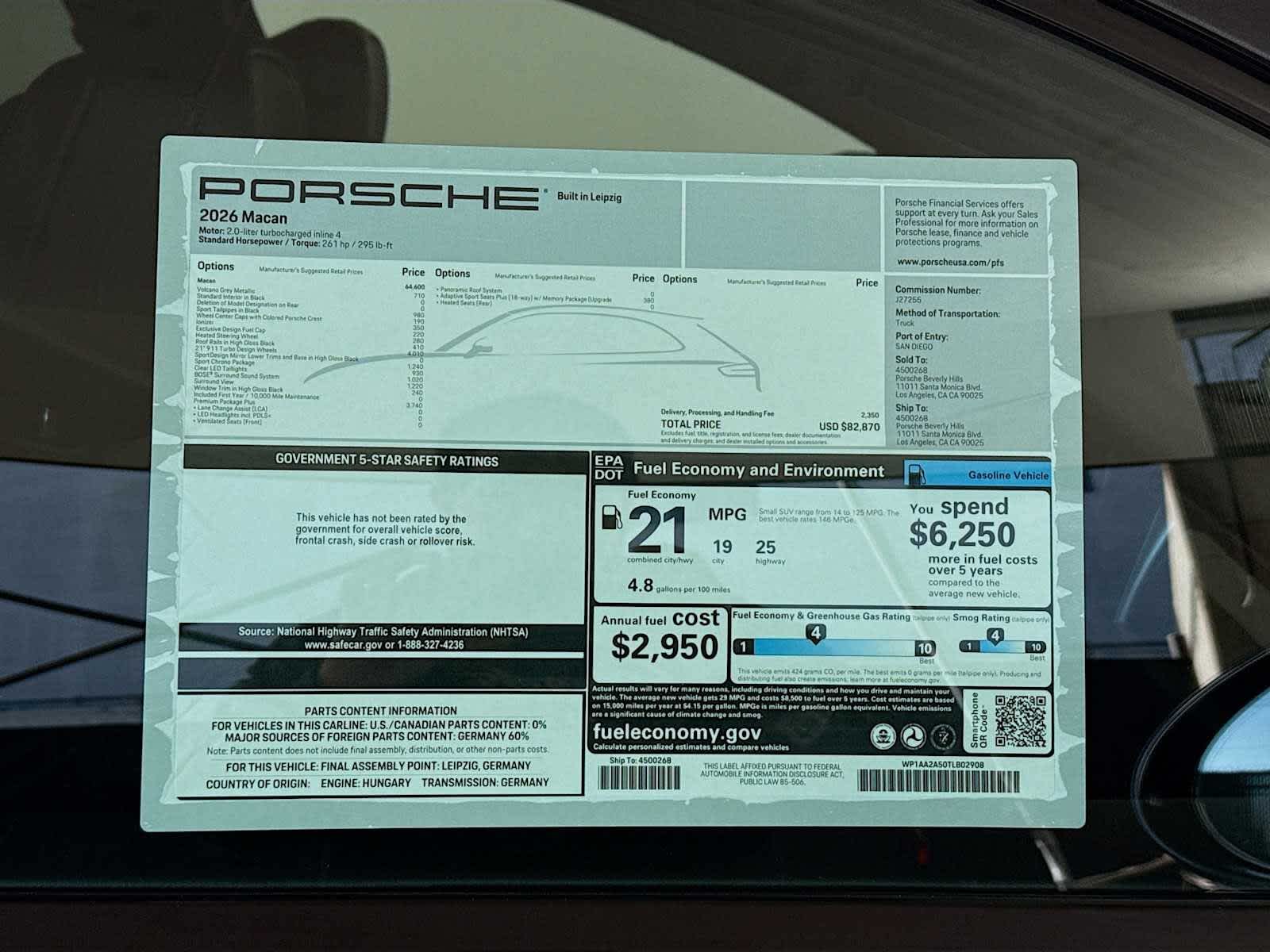 Thumbnail: 2026 Porsche Macan - 26