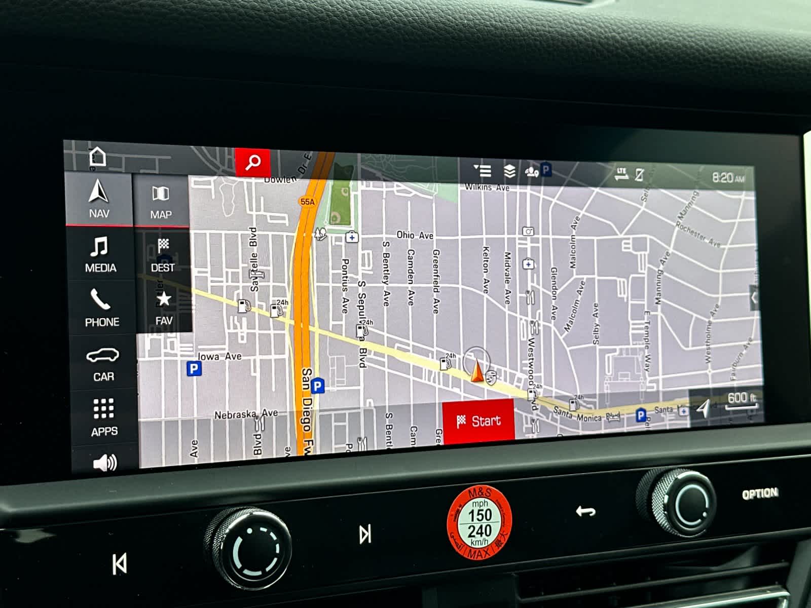 Thumbnail: 2025 Porsche Macan - 21