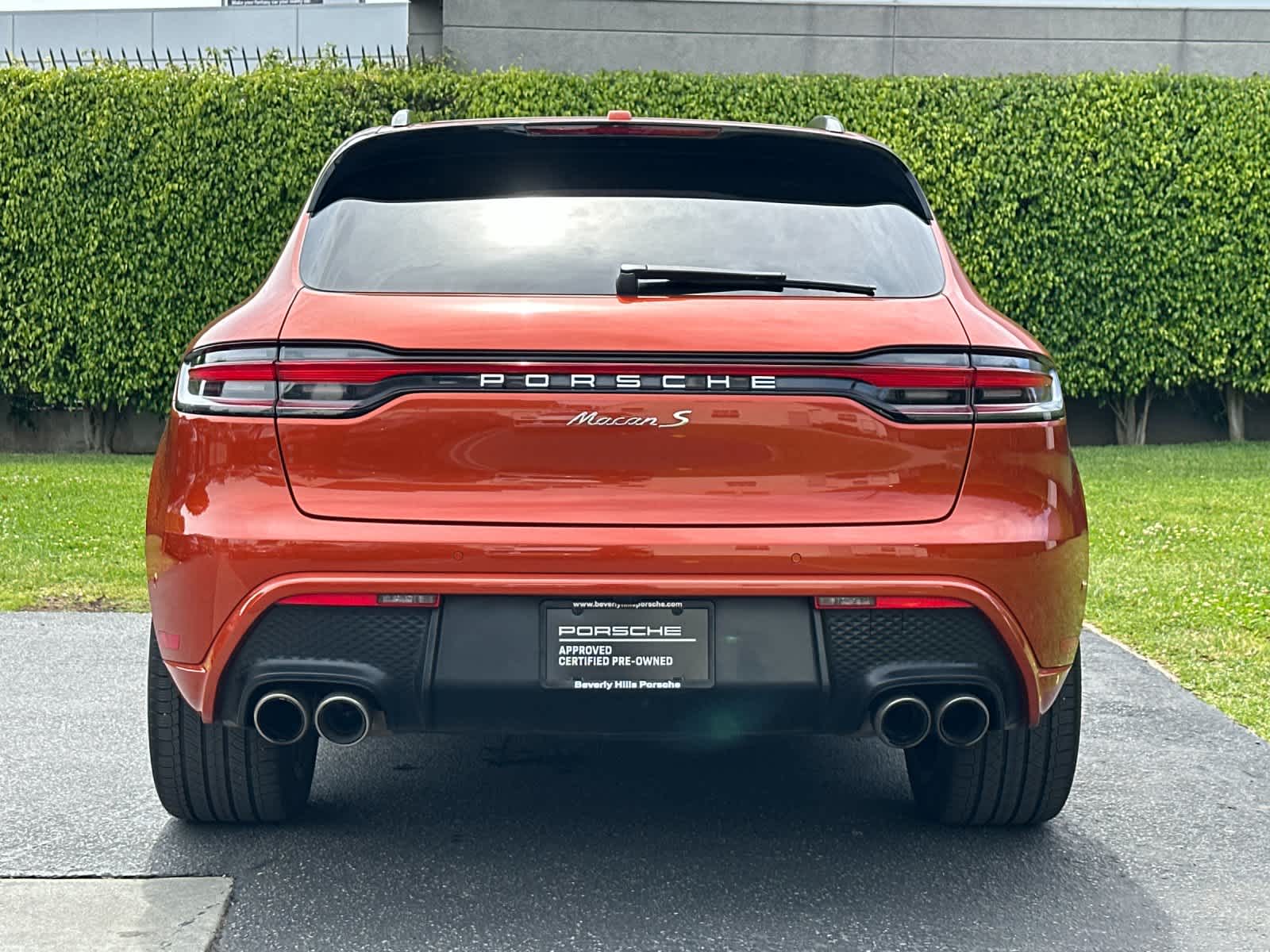 Thumbnail: 2022 Porsche Macan - 7