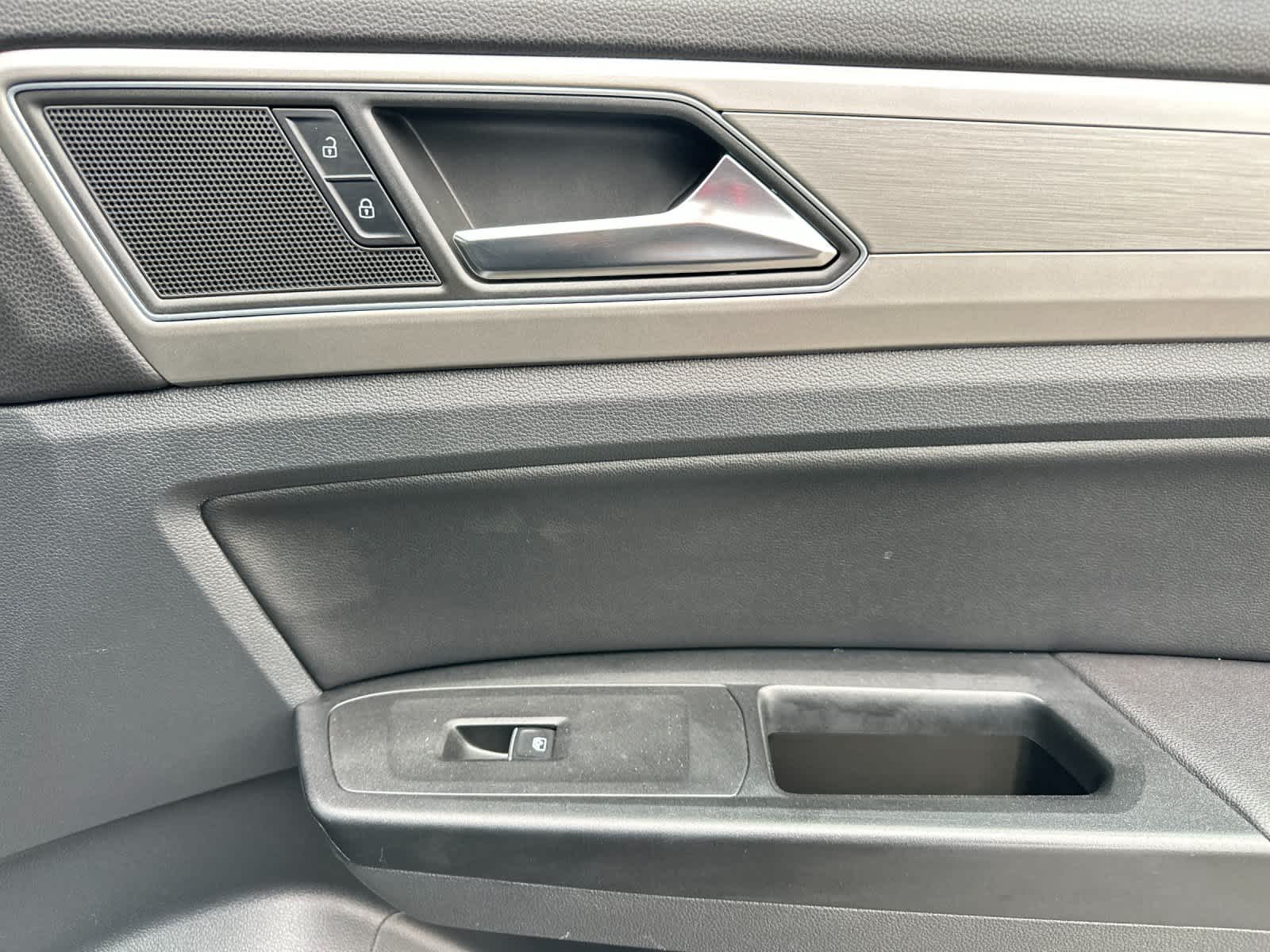 Thumbnail: 2019 Volkswagen Atlas - 19