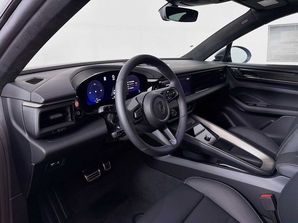 New 2025 Porsche Macan Electric Turbo SUV