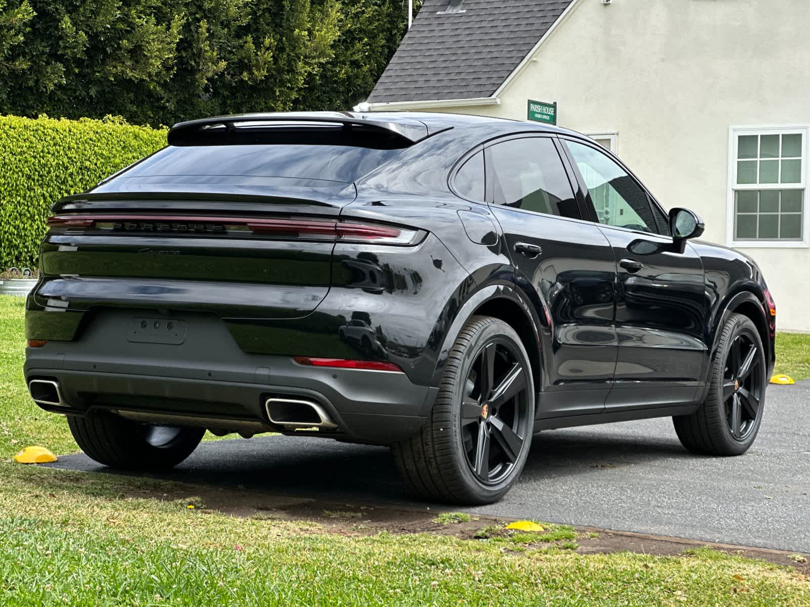 Thumbnail: 2026 Porsche Cayenne - 8