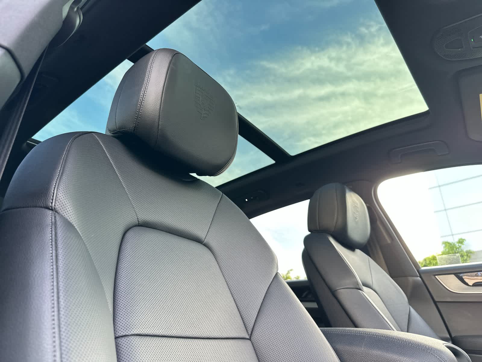 Thumbnail: 2025 Porsche Cayenne - 18