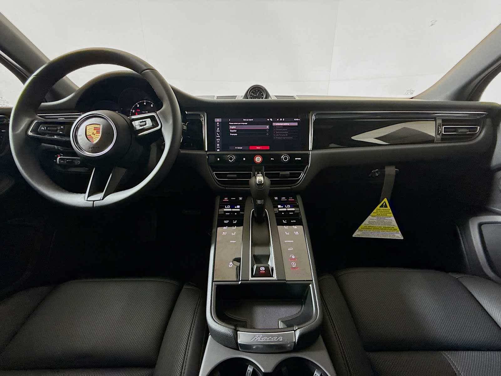 Thumbnail: 2025 Porsche Macan - 27