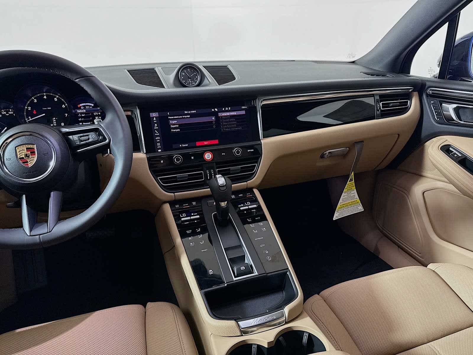 Thumbnail: 2025 Porsche Macan - 19