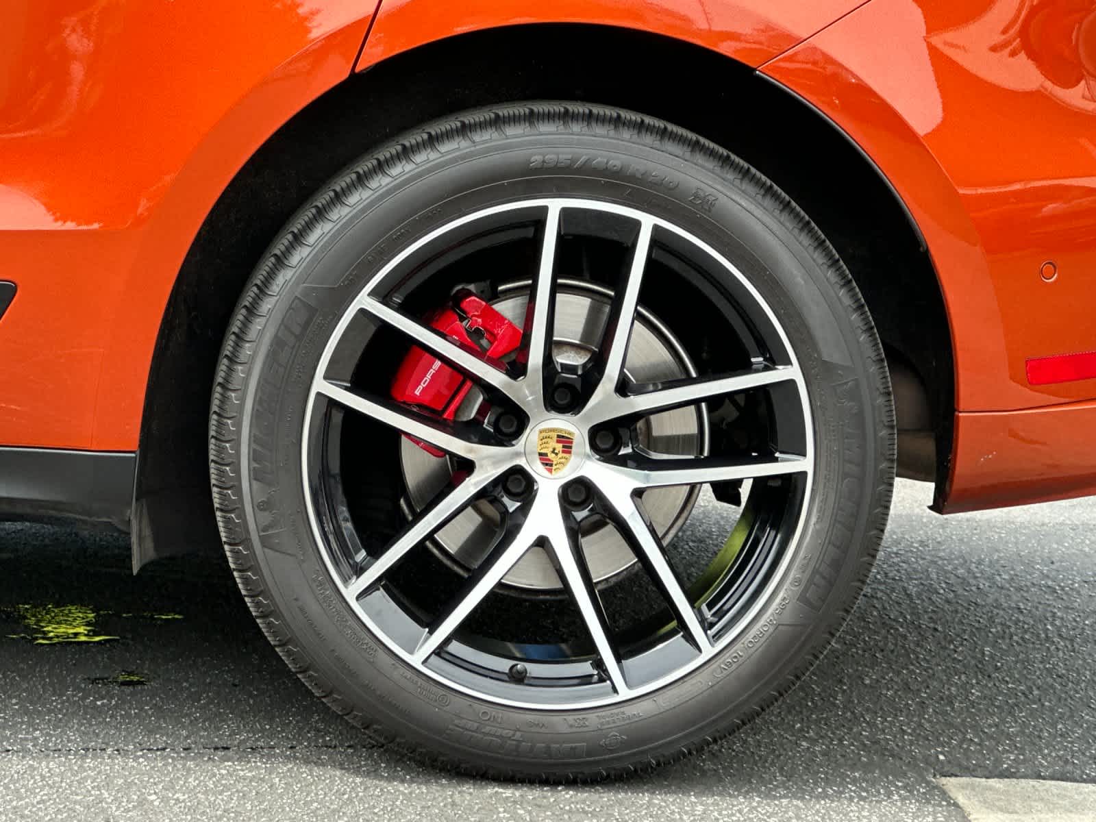 Thumbnail: 2022 Porsche Macan - 31