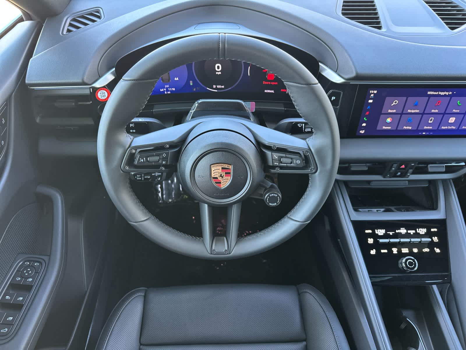 Thumbnail: 2026 Porsche Macan - 15