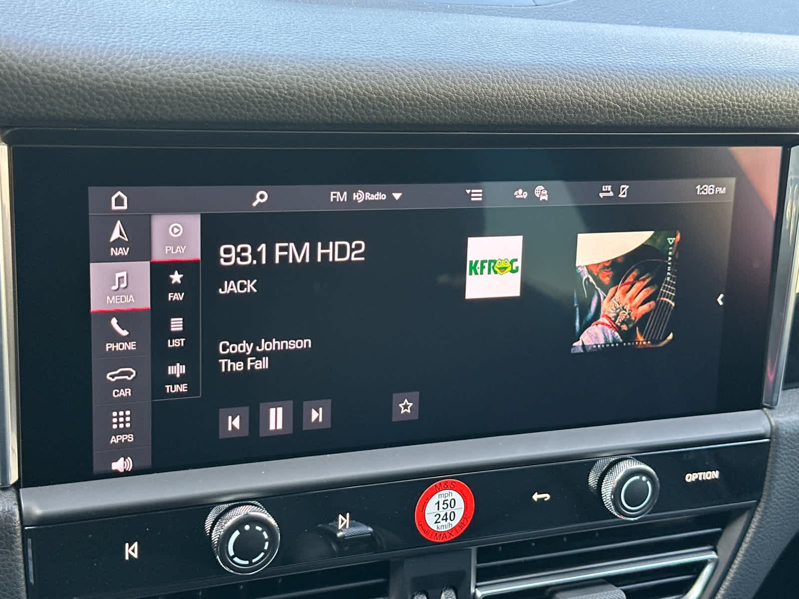 Thumbnail: 2026 Porsche Macan - 20