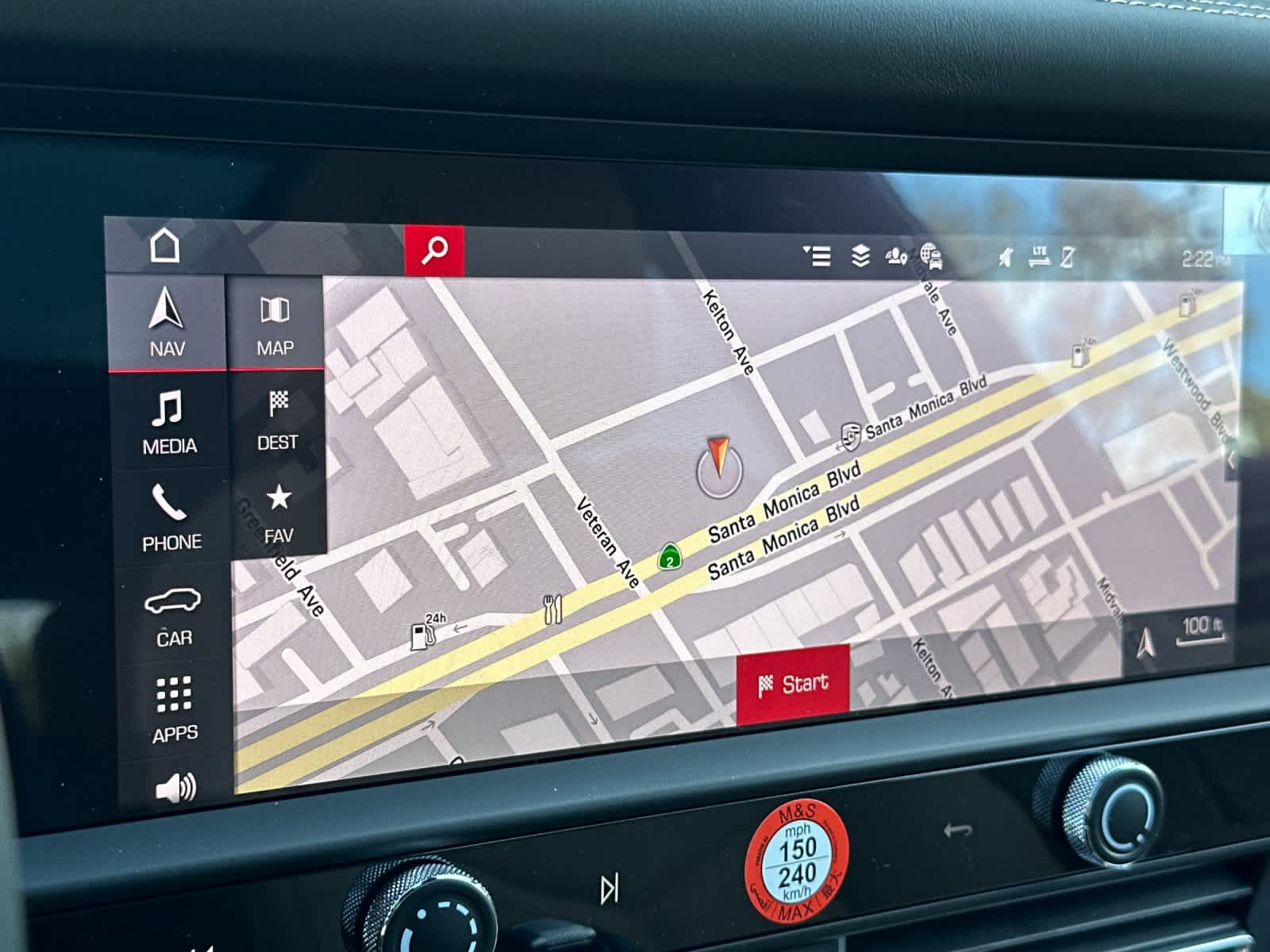 Thumbnail: 2026 Porsche Macan - 22