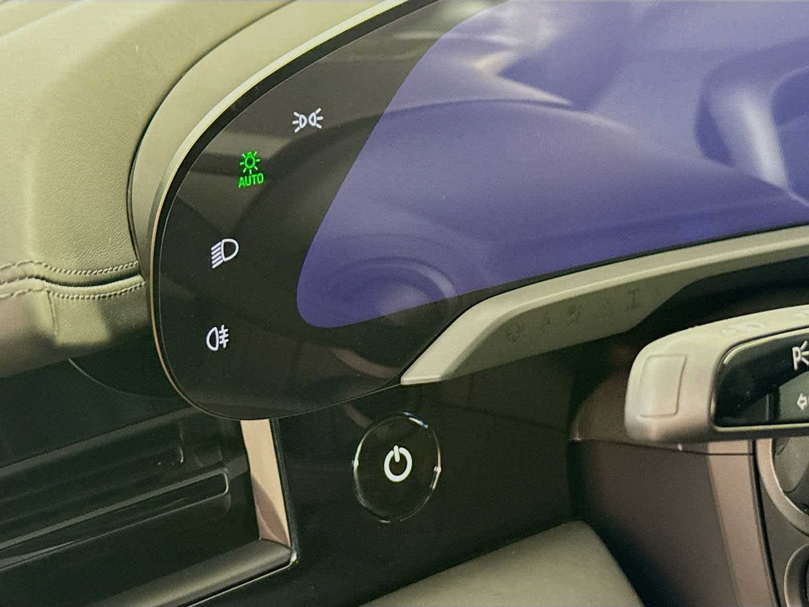 Thumbnail: 2020 Porsche Taycan - 11