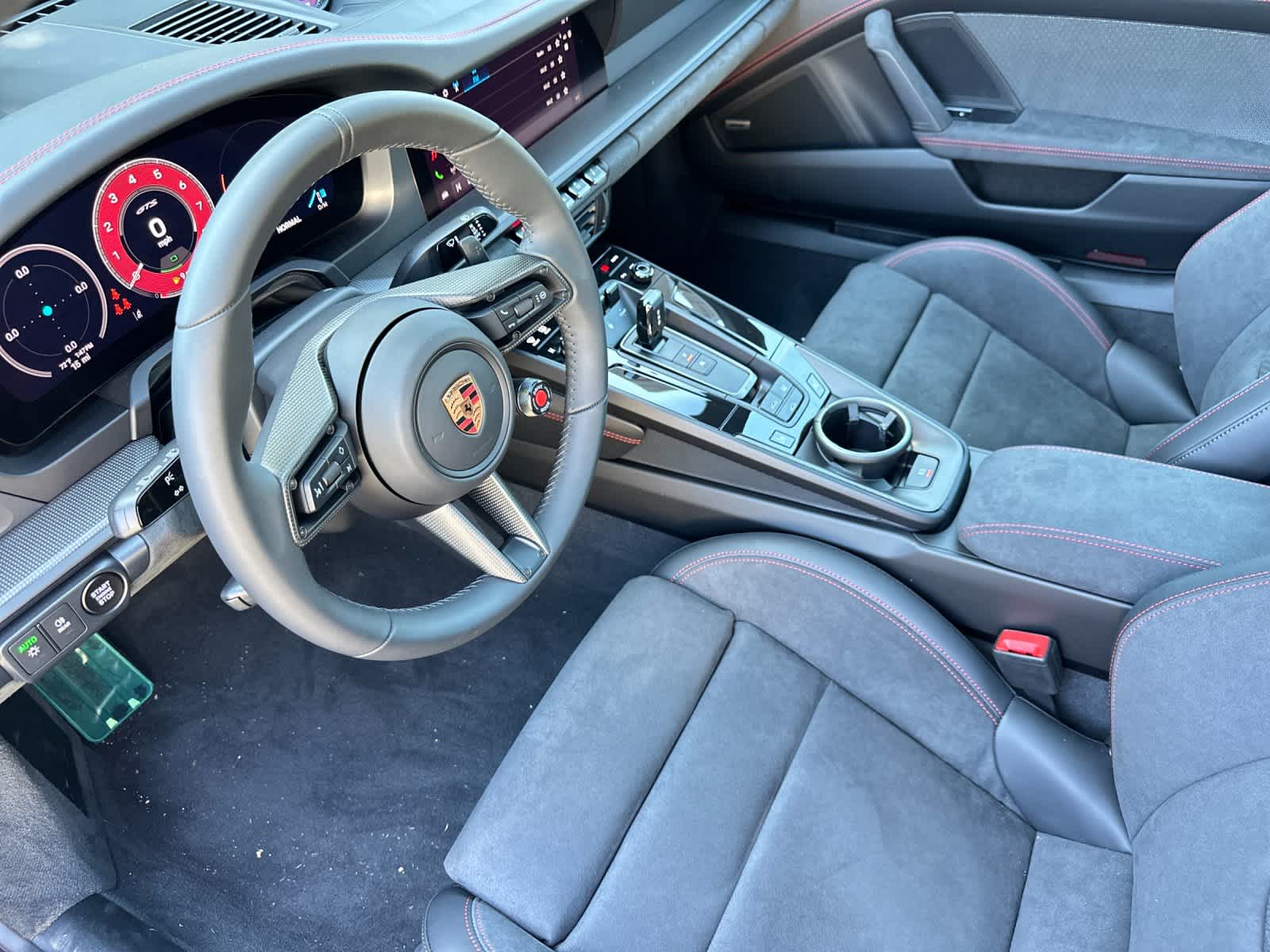 Thumbnail: 2026 Porsche 911 - 4