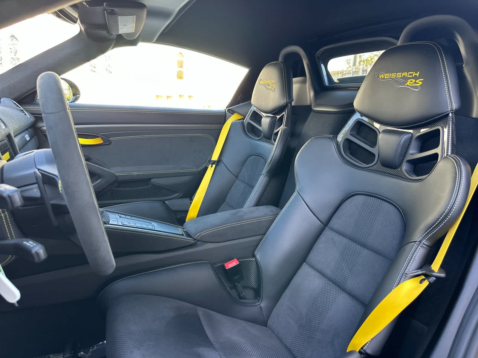 Thumbnail: 2025 Porsche  - 5