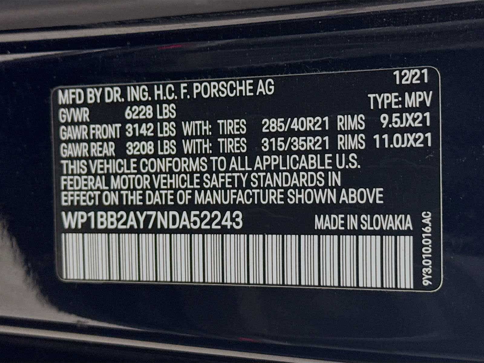 Thumbnail: 2022 Porsche Cayenne - 26