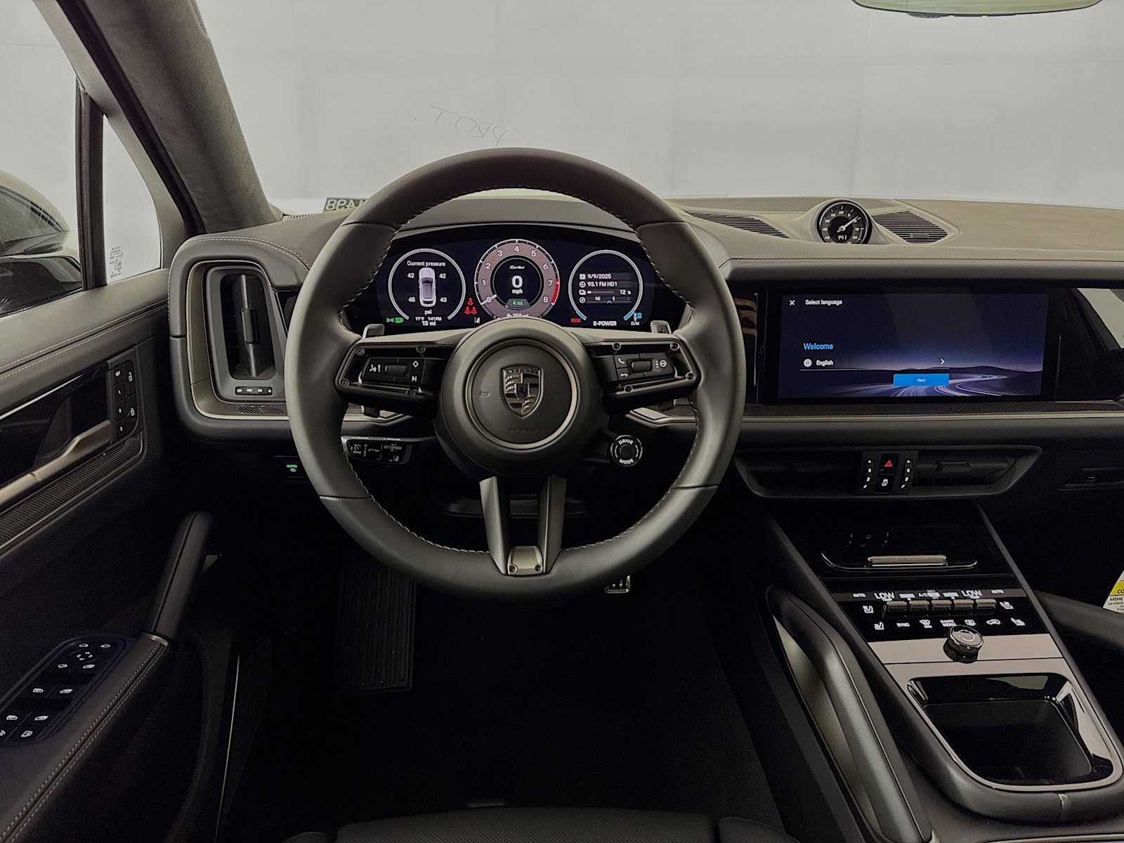 Thumbnail: 2026 Porsche Cayenne - 18