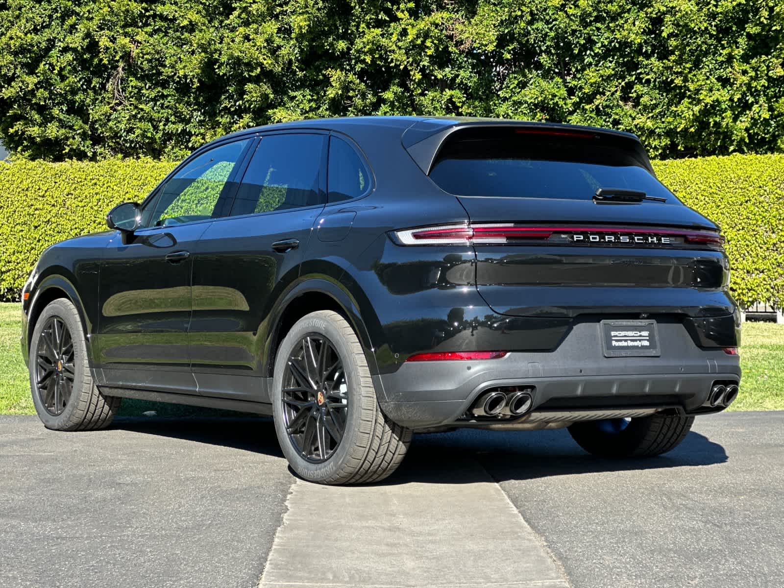 Thumbnail: 2026 Porsche Cayenne - 3
