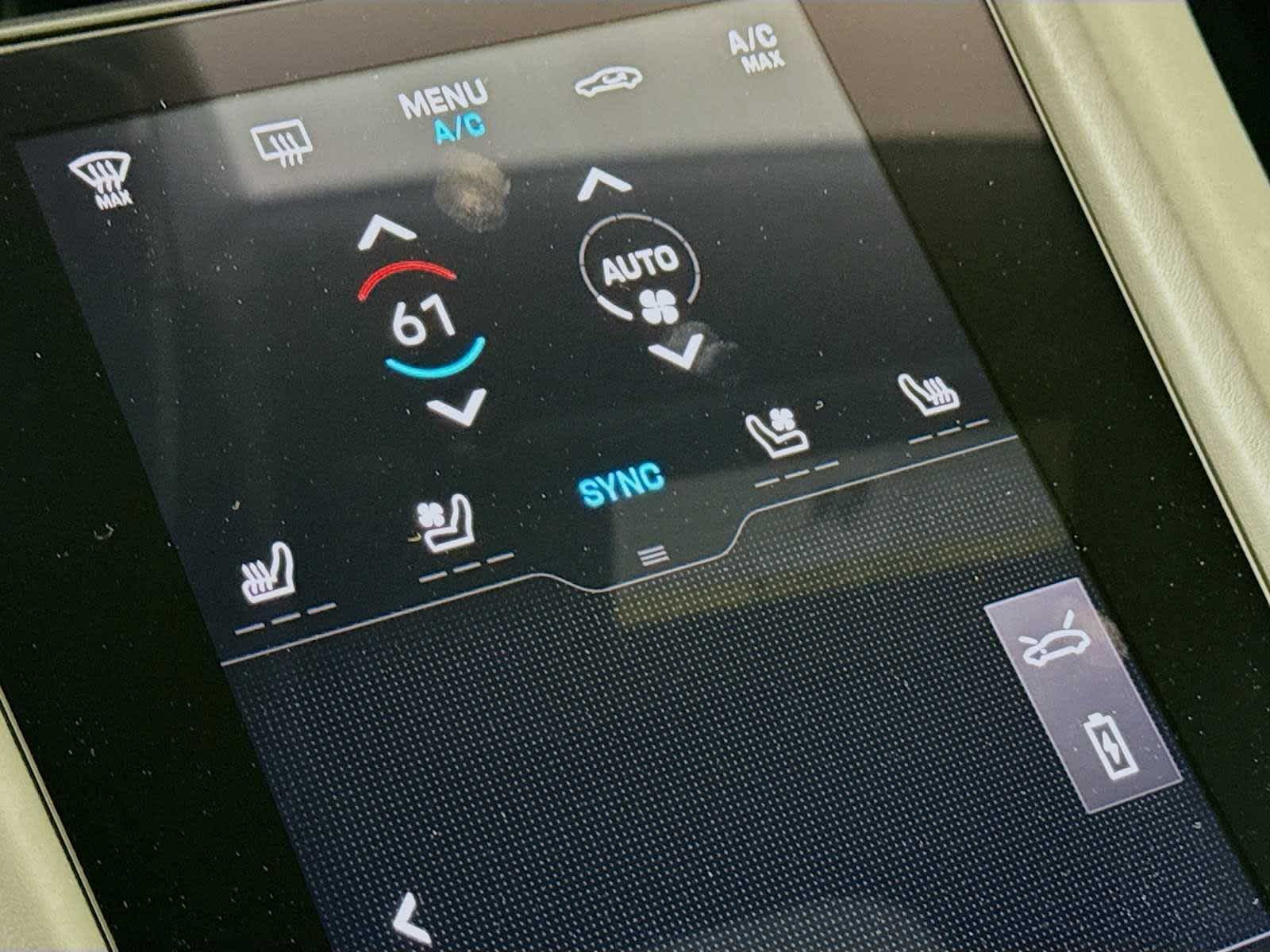 Thumbnail: 2020 Porsche Taycan - 16