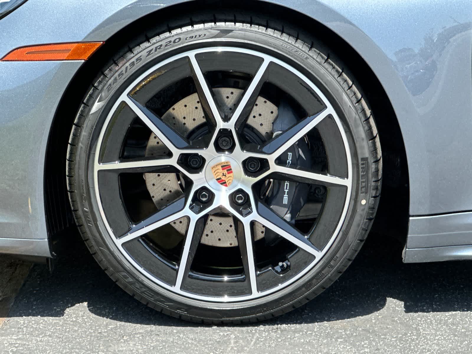 Thumbnail: 2026 Porsche 911 - 30