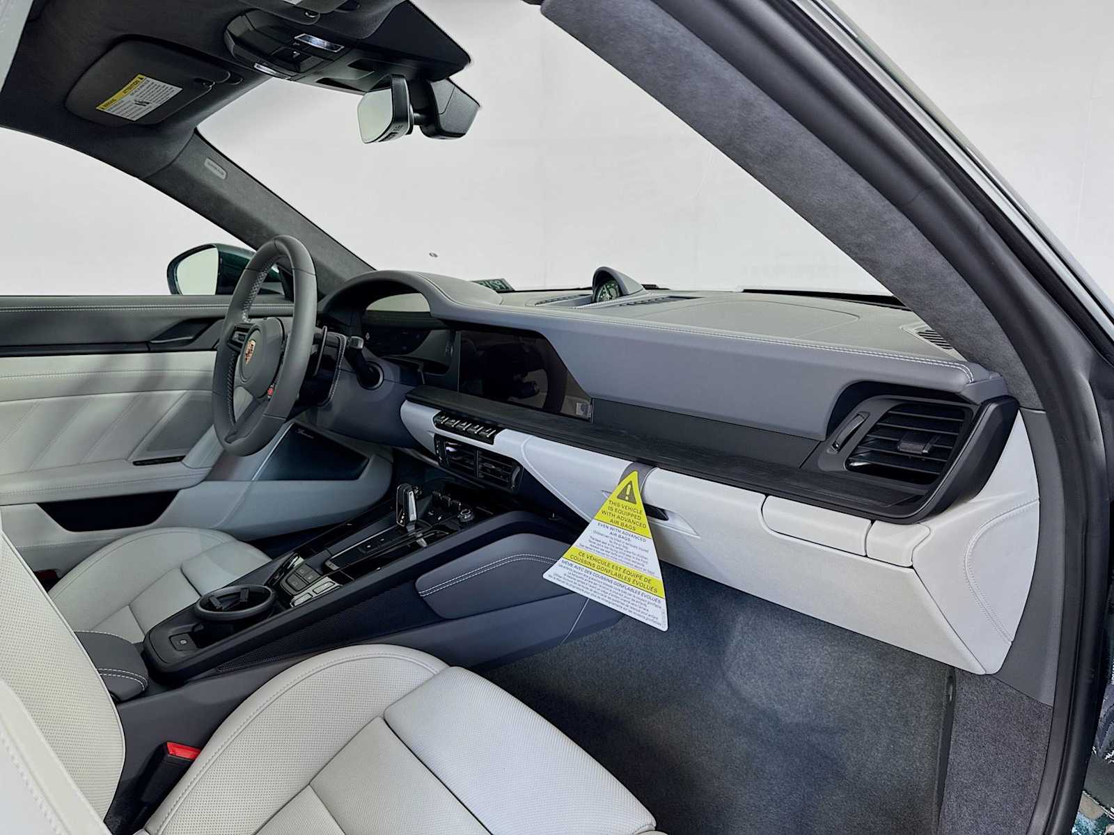 Thumbnail: 2026 Porsche 911 - 22