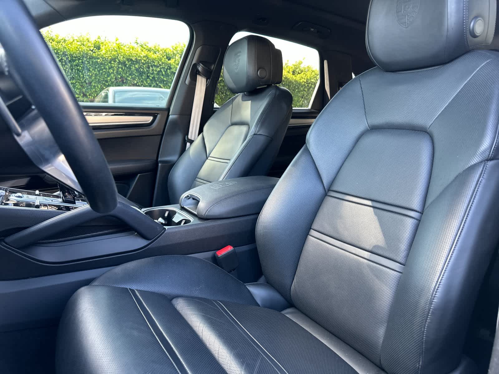 Thumbnail: 2022 Porsche Cayenne - 5