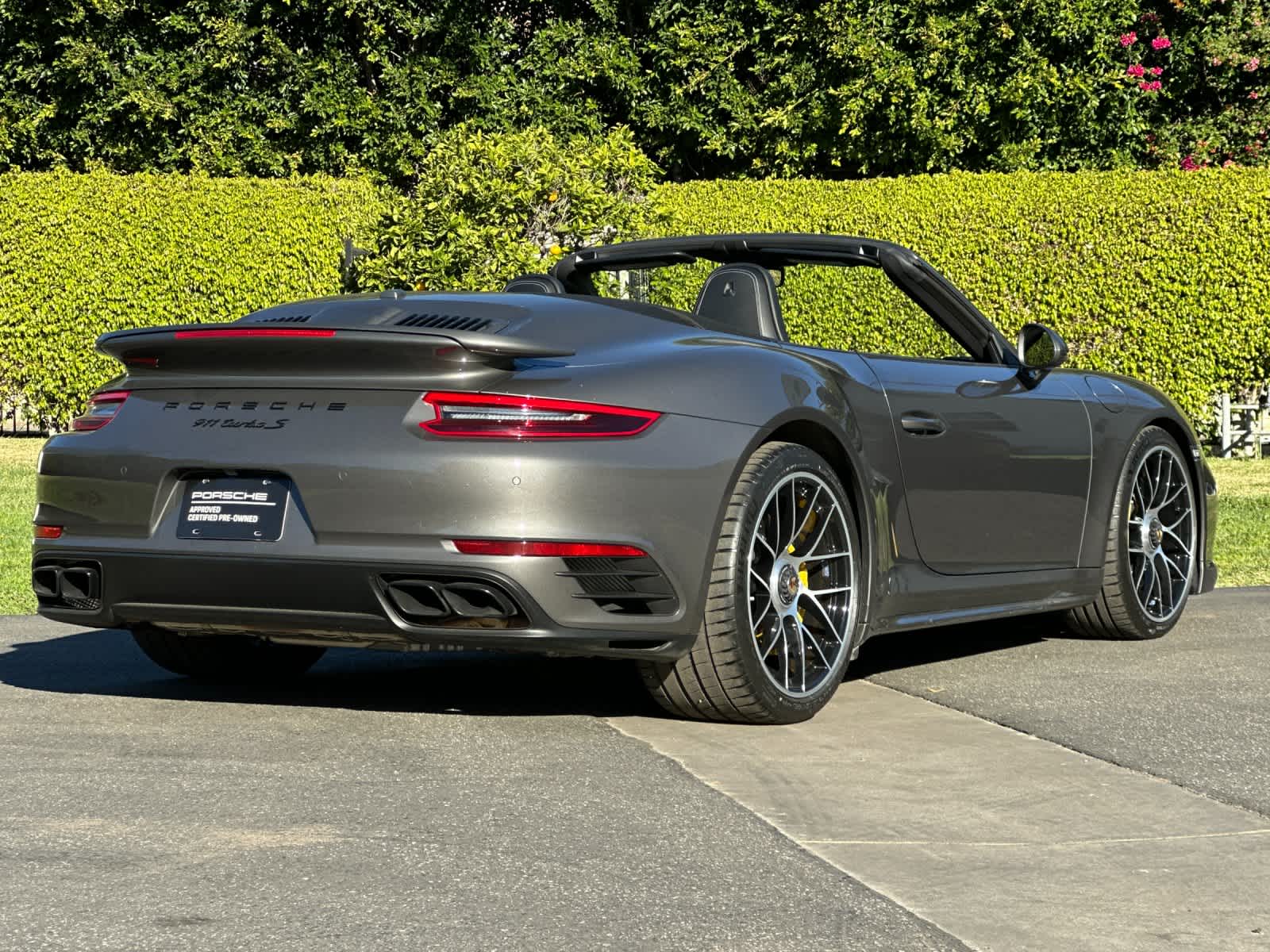 Thumbnail: 2019 Porsche 911 - 7
