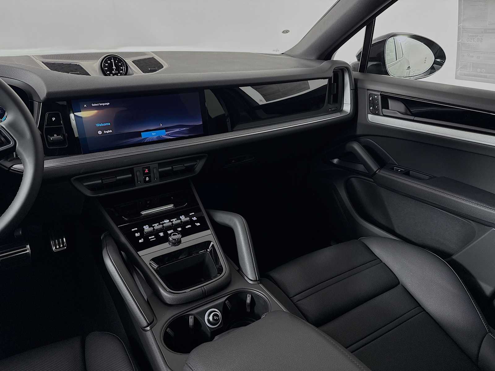 Thumbnail: 2026 Porsche Cayenne - 19