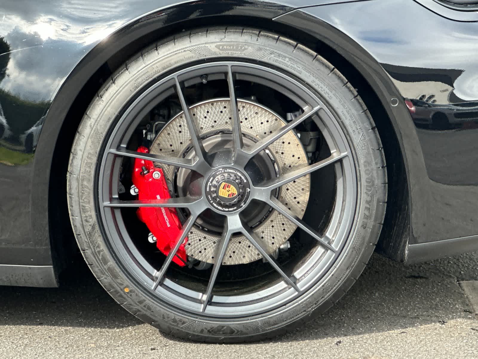 Thumbnail: 2026 Porsche 911 - 29