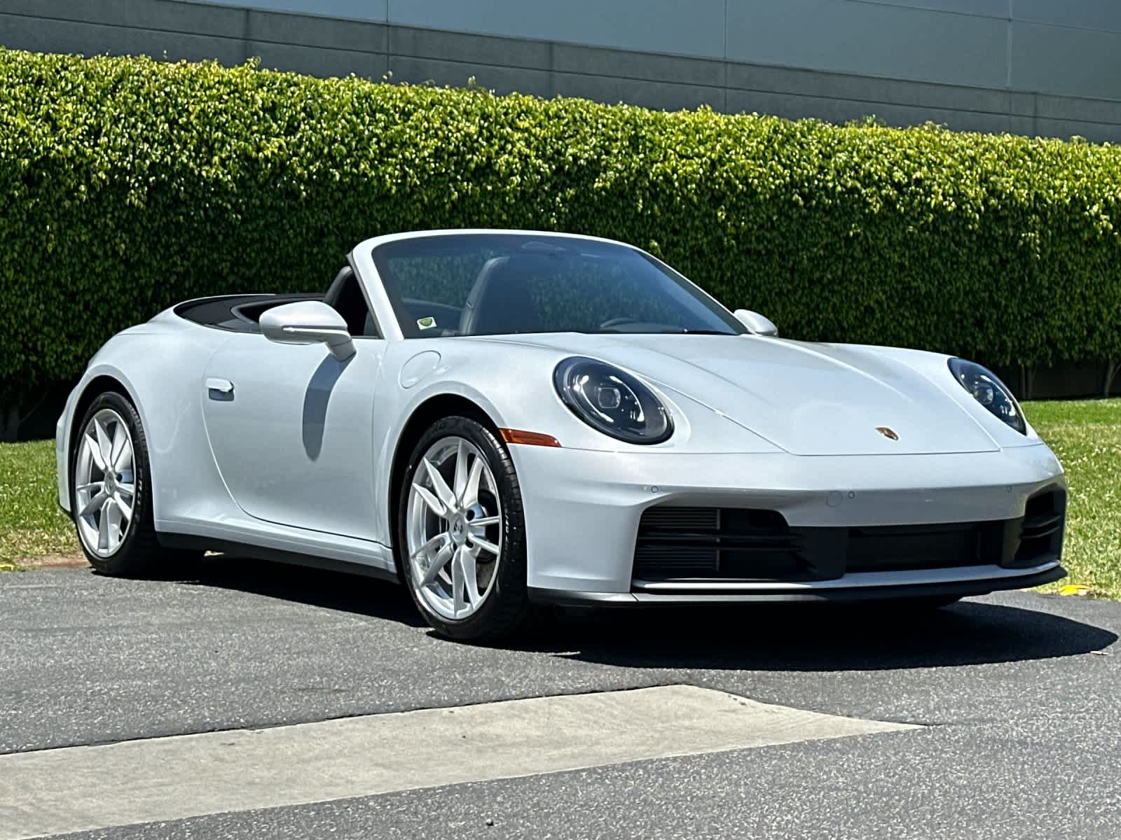Thumbnail: 2026 Porsche 911 - 11